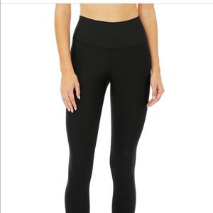Alo Yoga High-Waist Airlift 7/8 Leggings